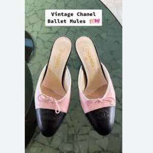 Chanel vintage cap toe leather kitten ballet mules shoes 39 8.5 9